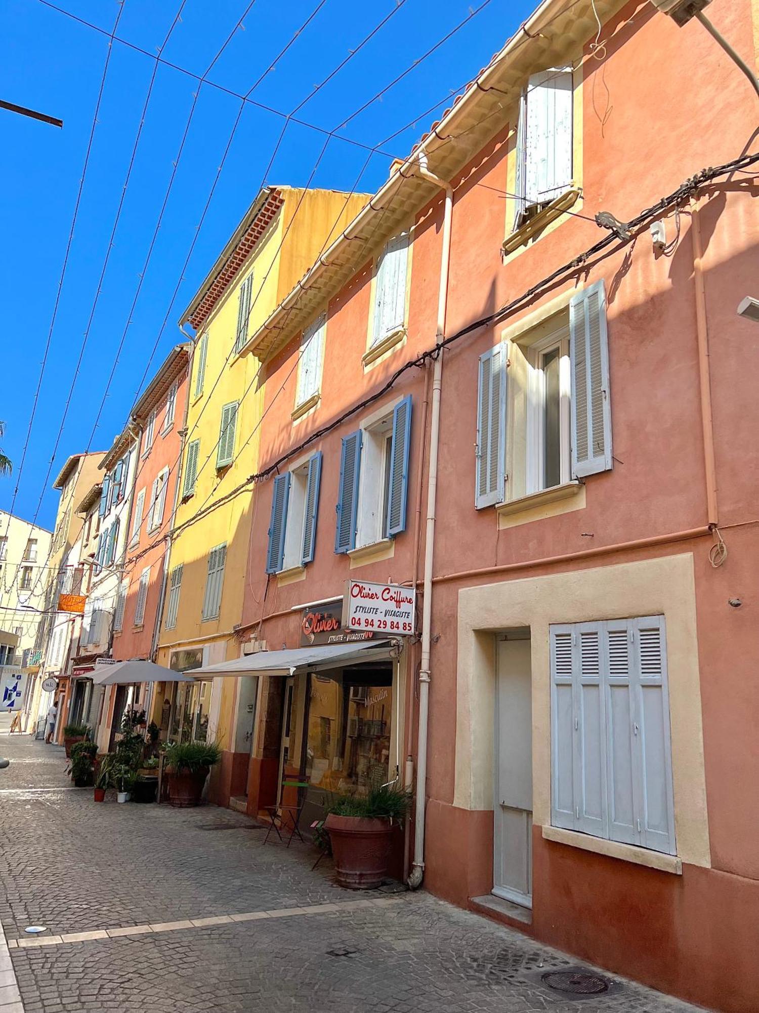 Appartement Coup De Coeur Centre Village Et Plage Climatise 3 Etoiles Terra Cigala Бандол Екстериор снимка
