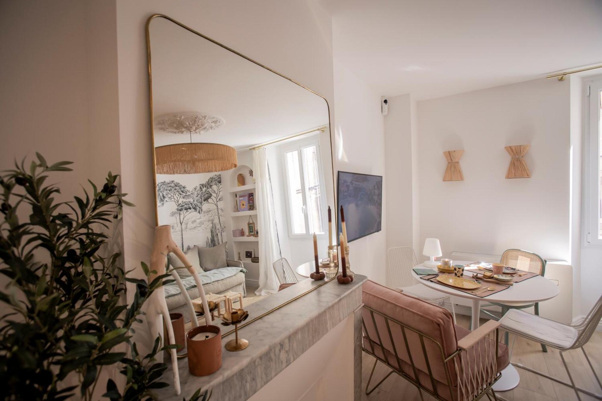 Appartement Coup De Coeur Centre Village Et Plage Climatise 3 Etoiles Terra Cigala Бандол Екстериор снимка