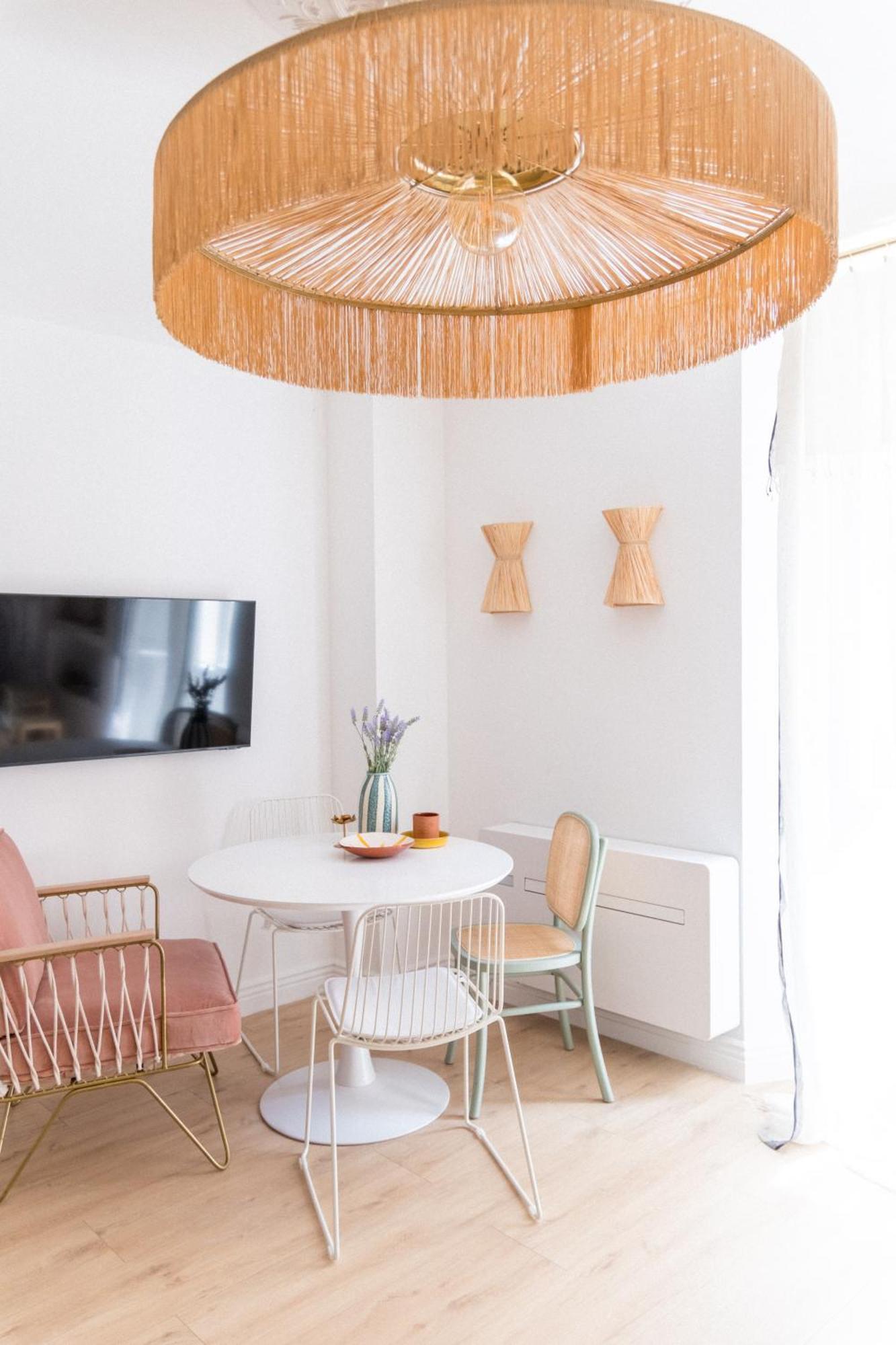 Appartement Coup De Coeur Centre Village Et Plage Climatise 3 Etoiles Terra Cigala Бандол Екстериор снимка